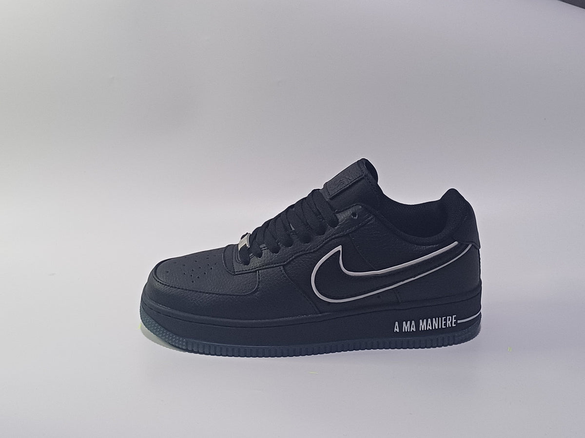 For One A Ma Manière Negro