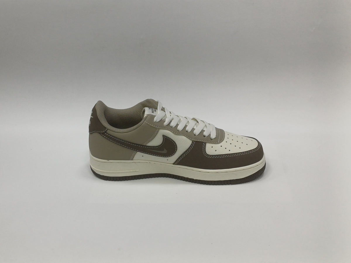 For One The North Face Beige Café
