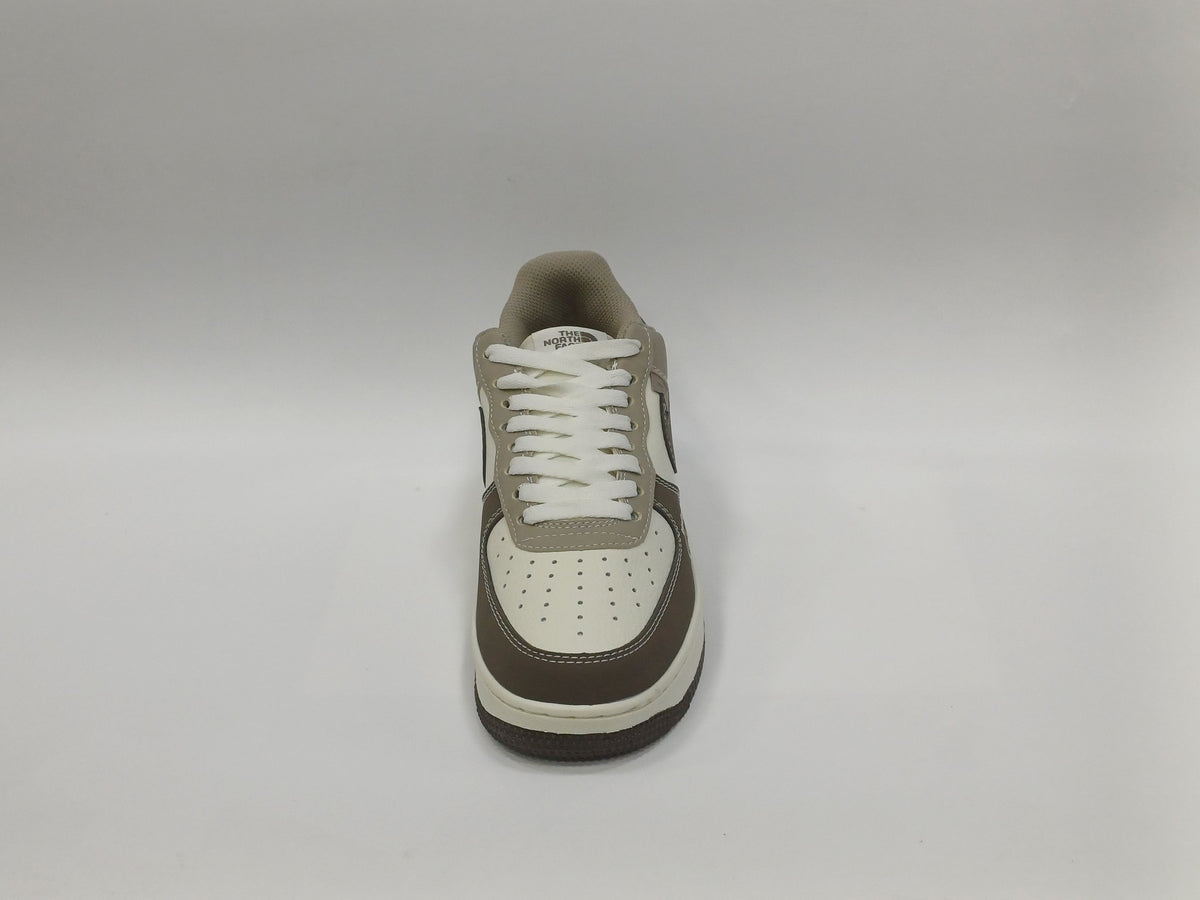 For One The North Face Beige Café