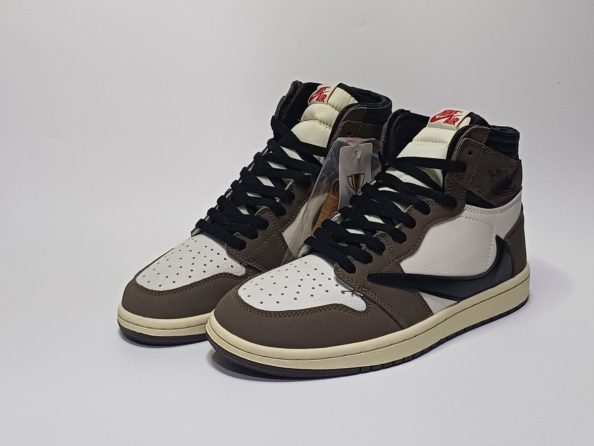 Jordan Retro 1 Bota Travis Café