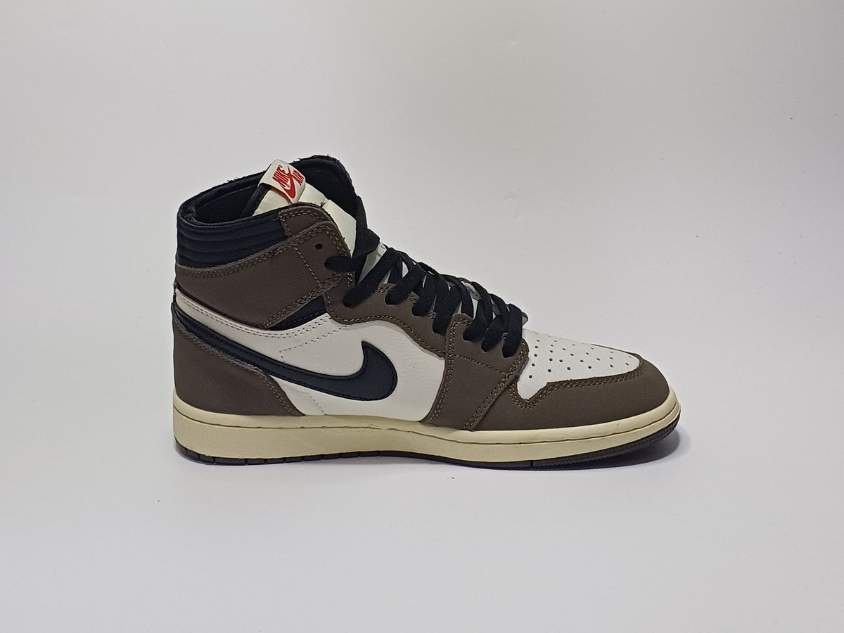 Jordan Retro 1 Bota Travis Café