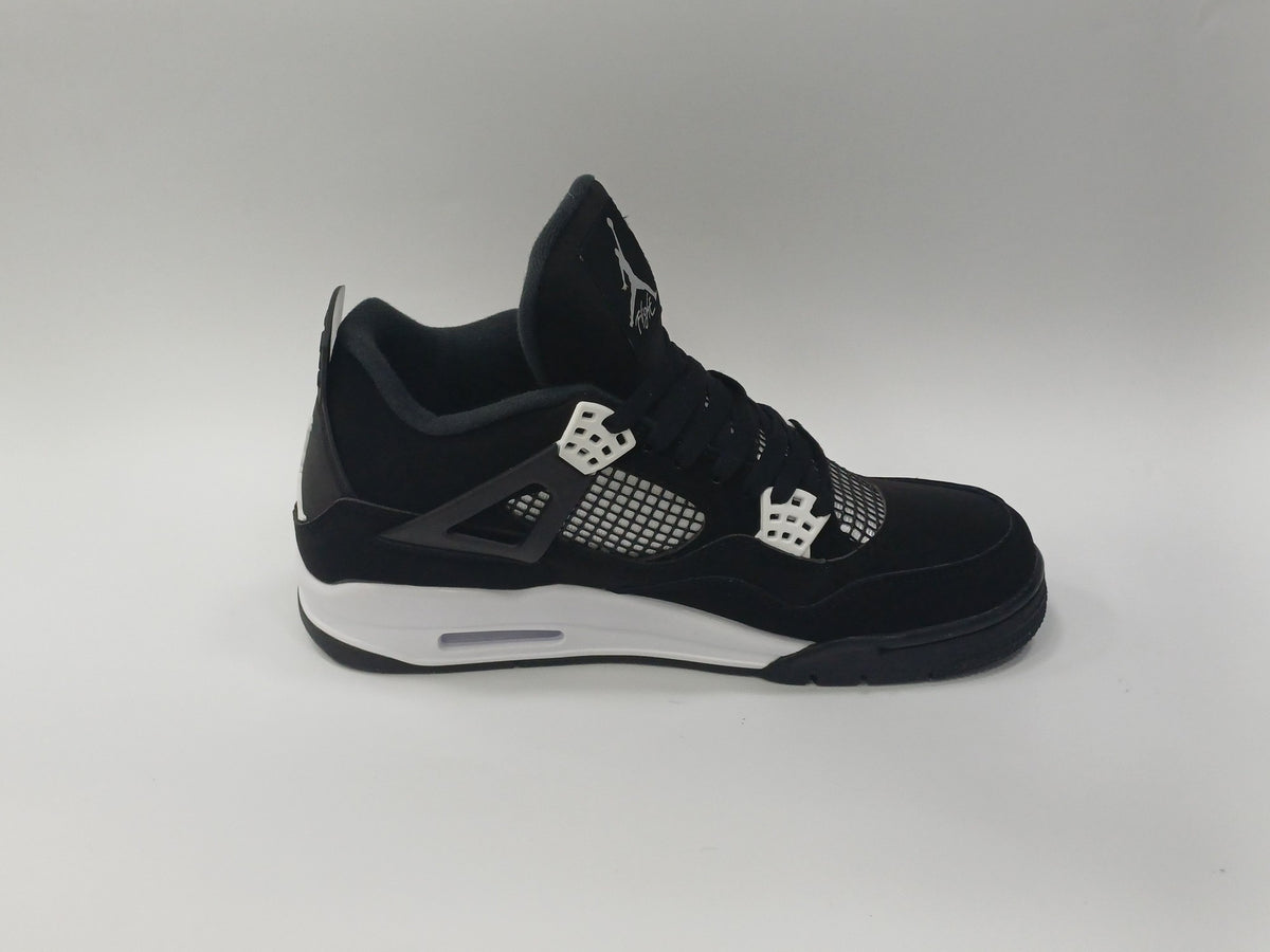 Jordan Retro 4 Negra Blanca