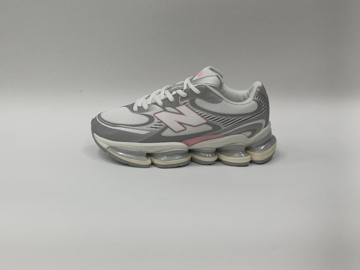 New Balance 2000 Plateado
