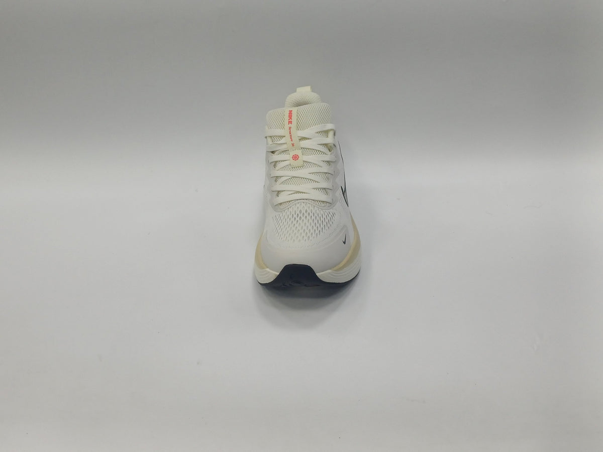 Nike Structor Beige