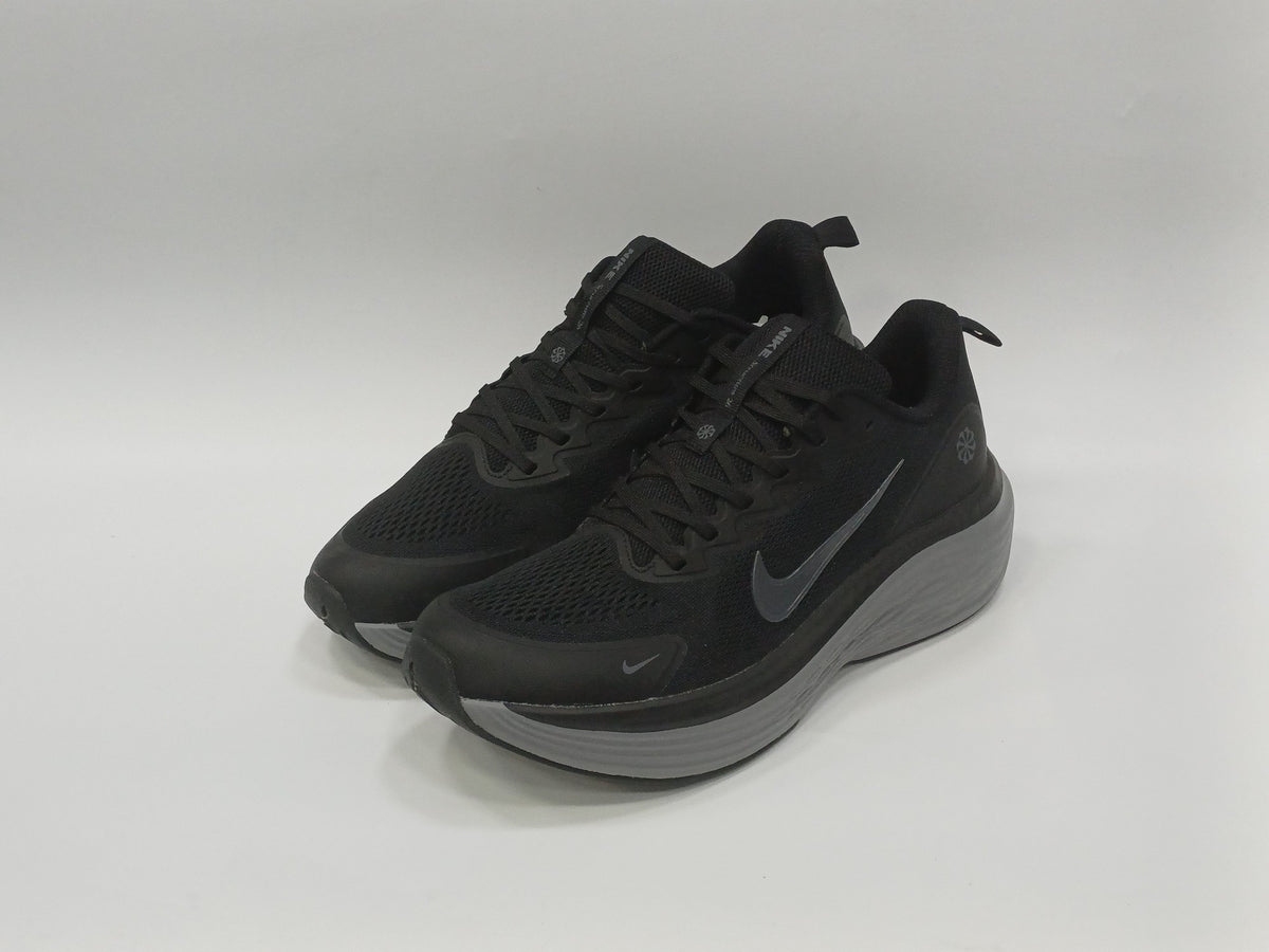 Nike Structor Negro Suela Gris