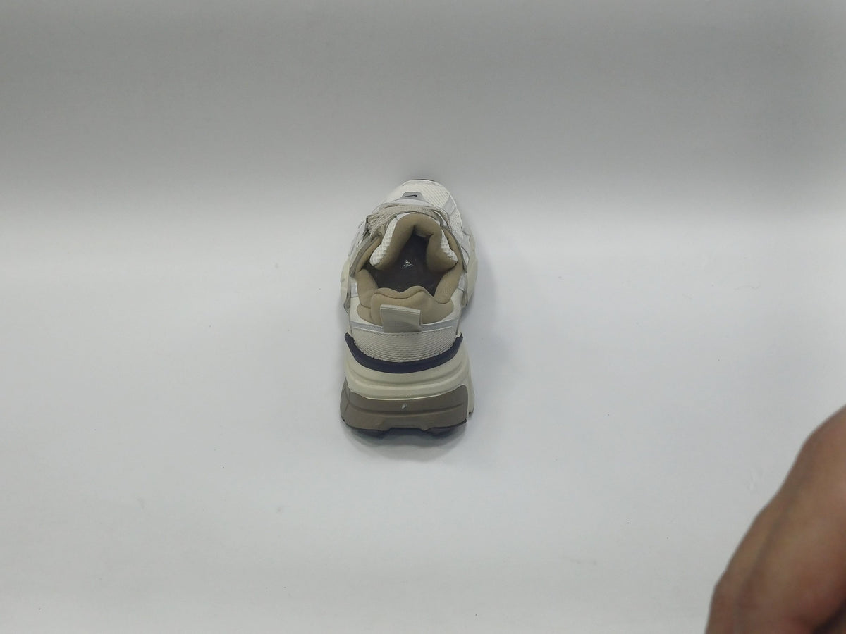 Nike V2K Beige Café Chulo Plata