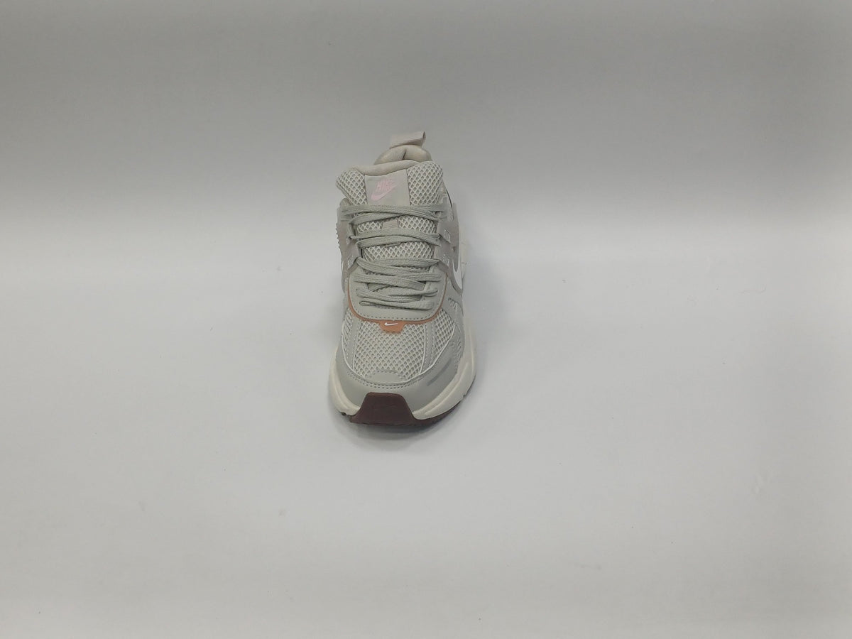Nike V2K Beige Chulo Blanco