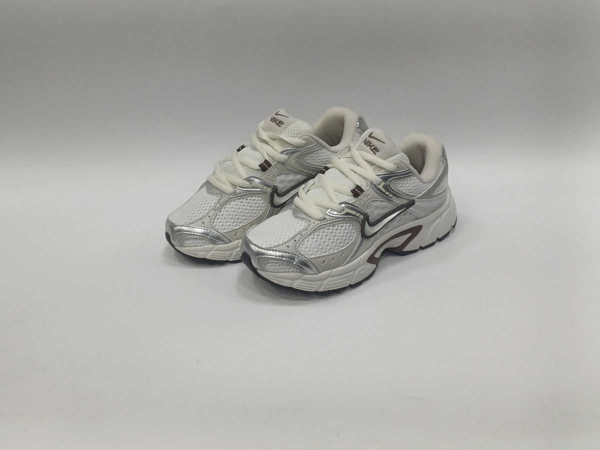 Nike Vomero 5 Plata Café