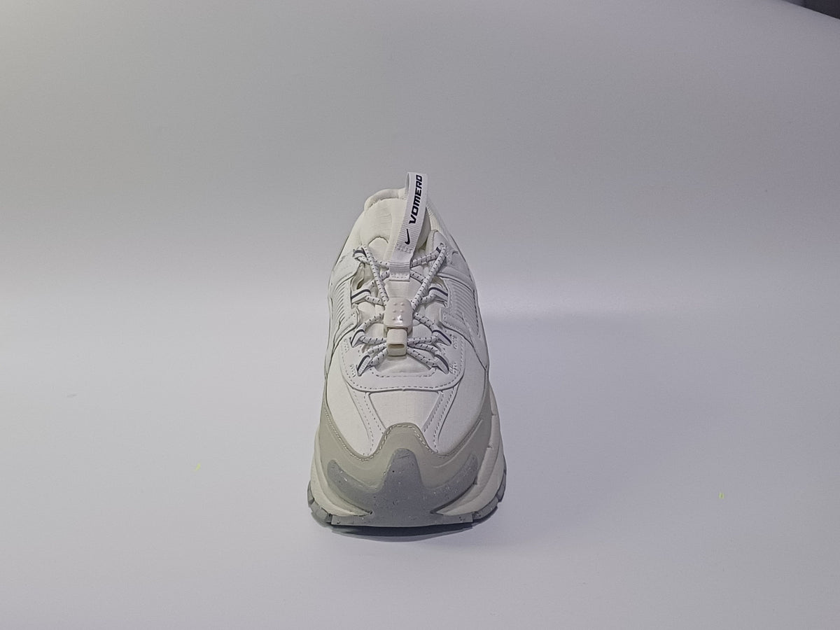 Nike Vomero Beige Blanco
